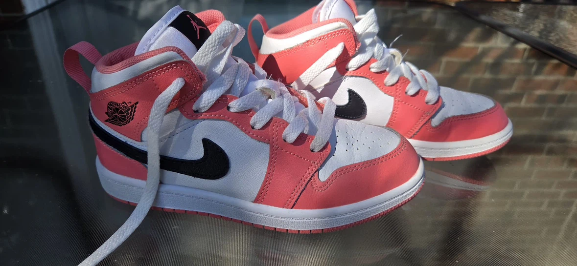 Jordan 1 Mid White and Coral Youth Shoes Size 1Y