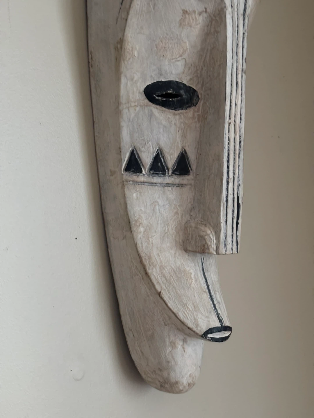 Decorative Hand-Carved Wooden Wall Mask fang ngil - photo 4