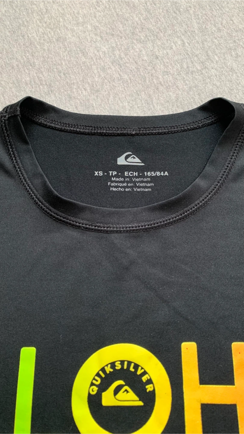 Quiksilver Black Aloha T-Shirt ~ Size XS - photo 3