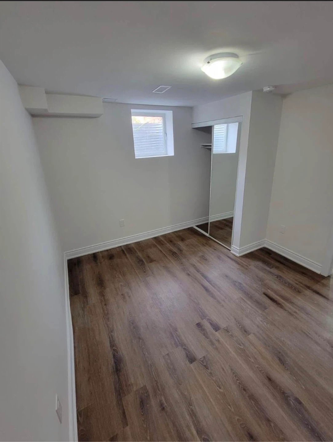 2 Bed and 1 bath basement for rent - photo 5