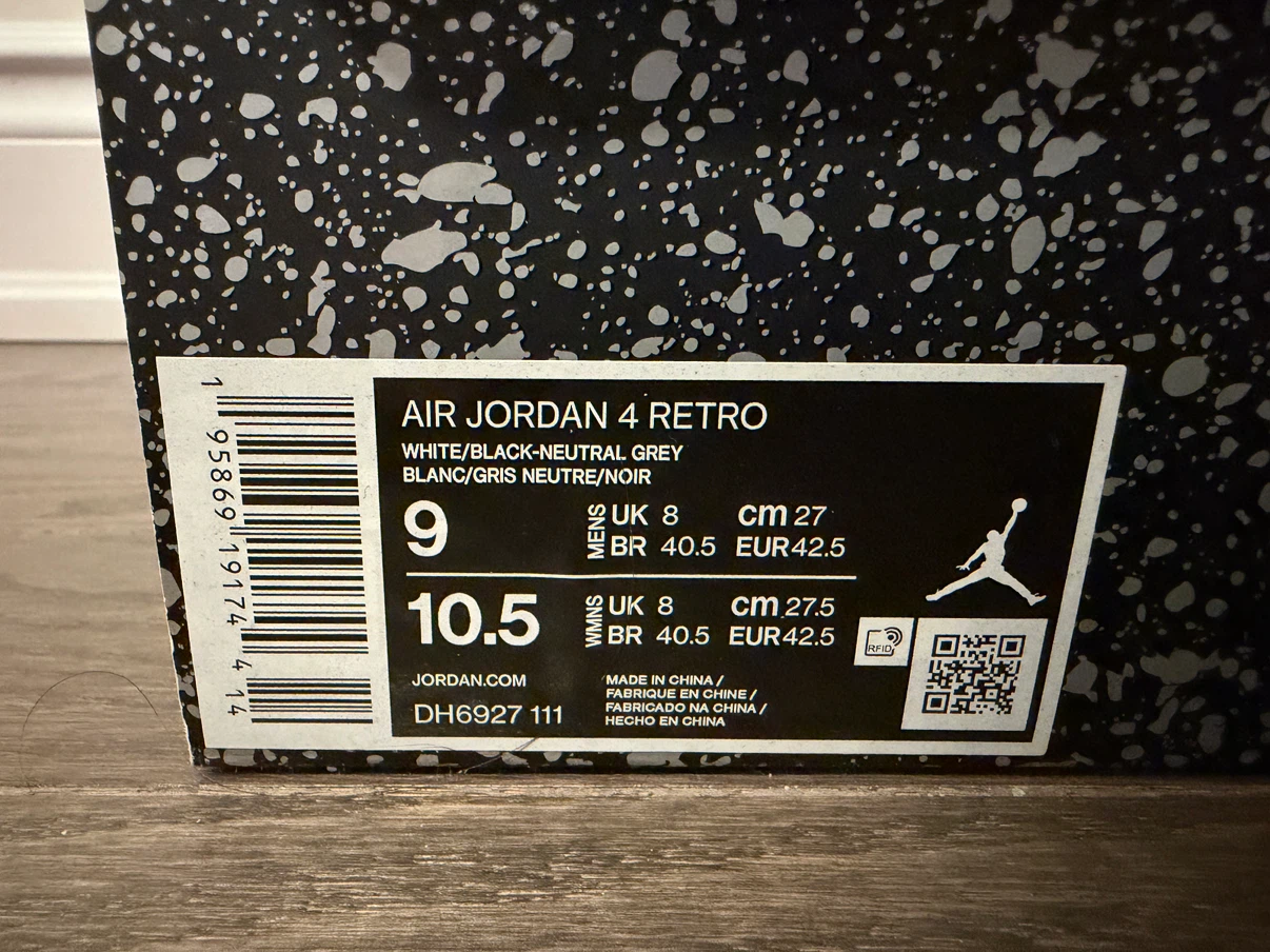 Air Jordan 4 Retro Military Black - photo 4