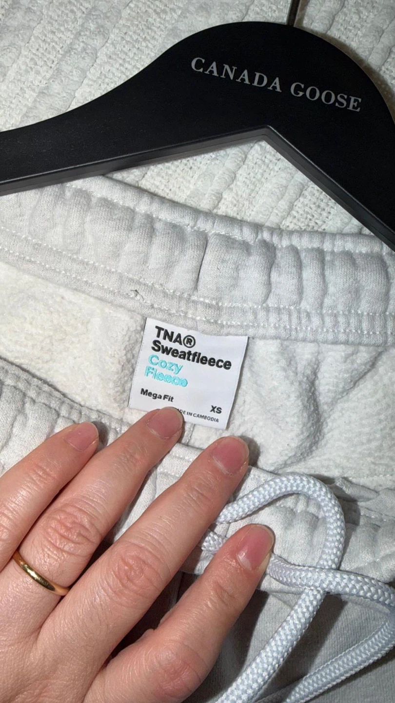 TNA Cozy Fleece Mega Fit Cargo Sweatpants - photo 2