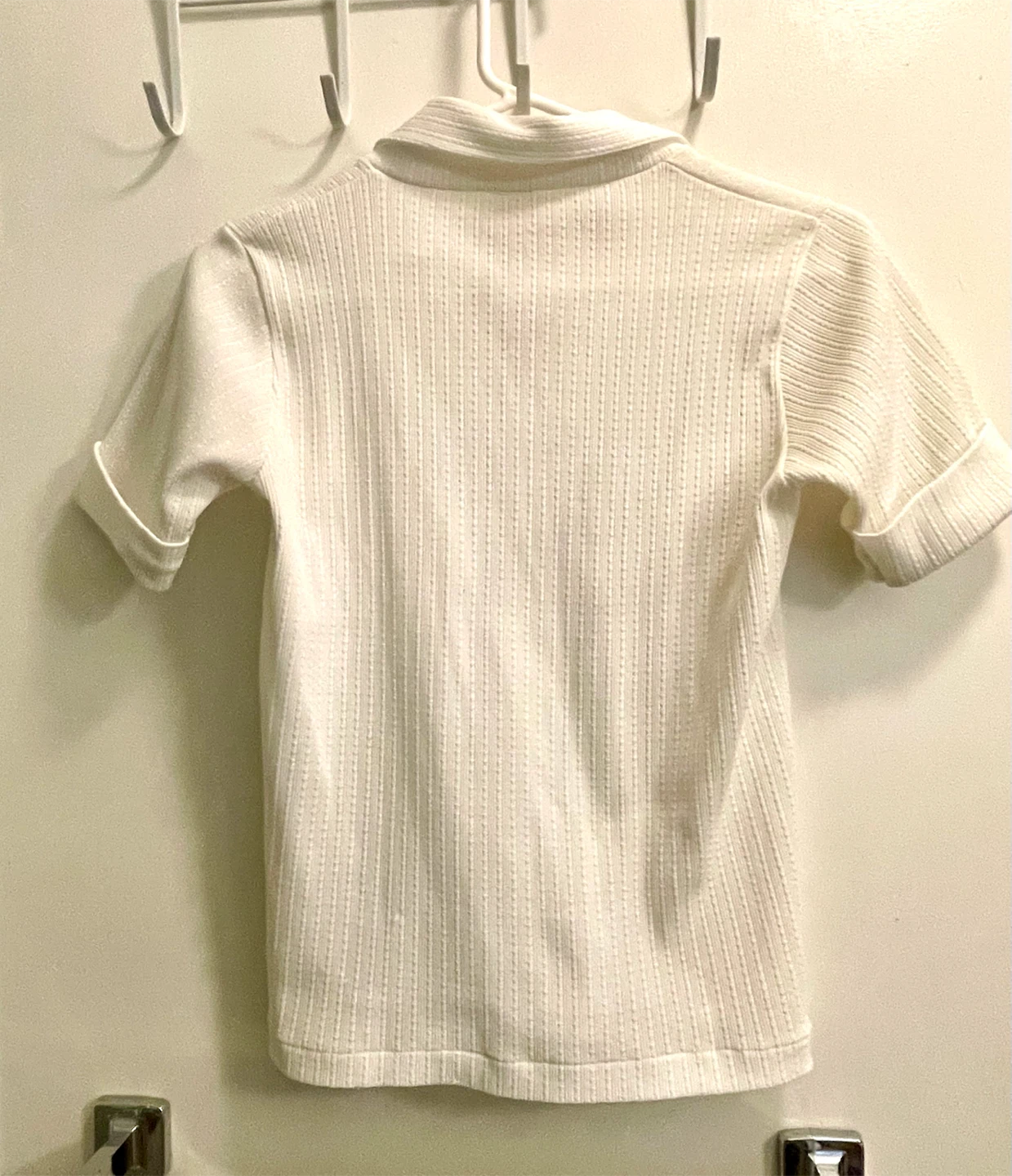 Barbee Girl V-Neck Knit Vintage Shirt - photo 3