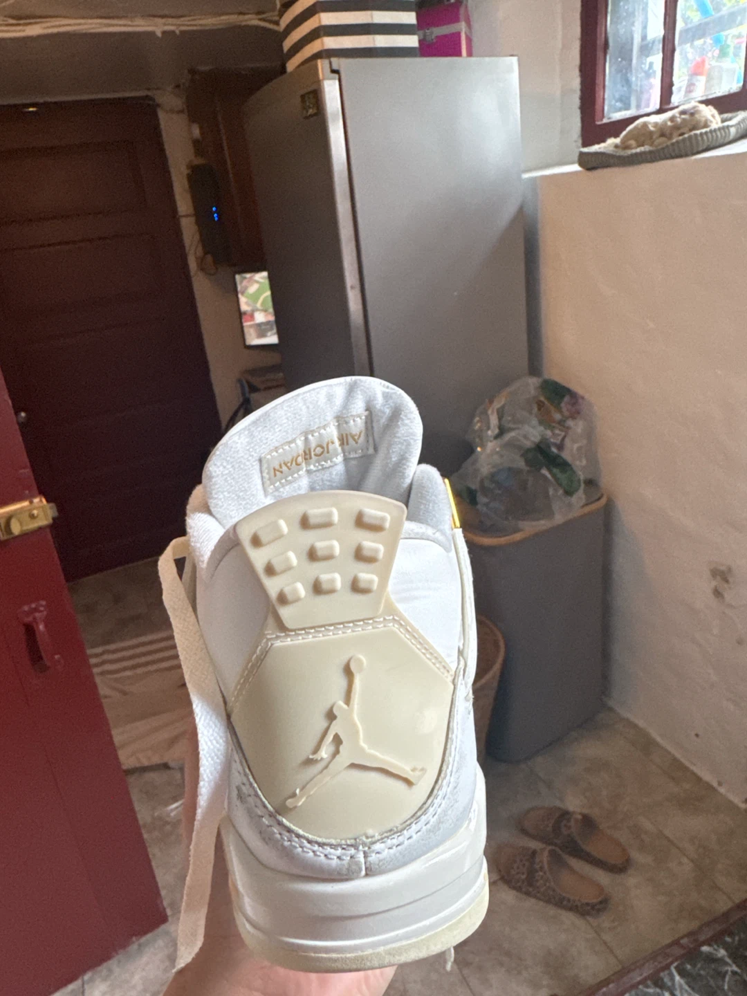 Air Jordan 4 Retro White Metallic Gold - photo 3