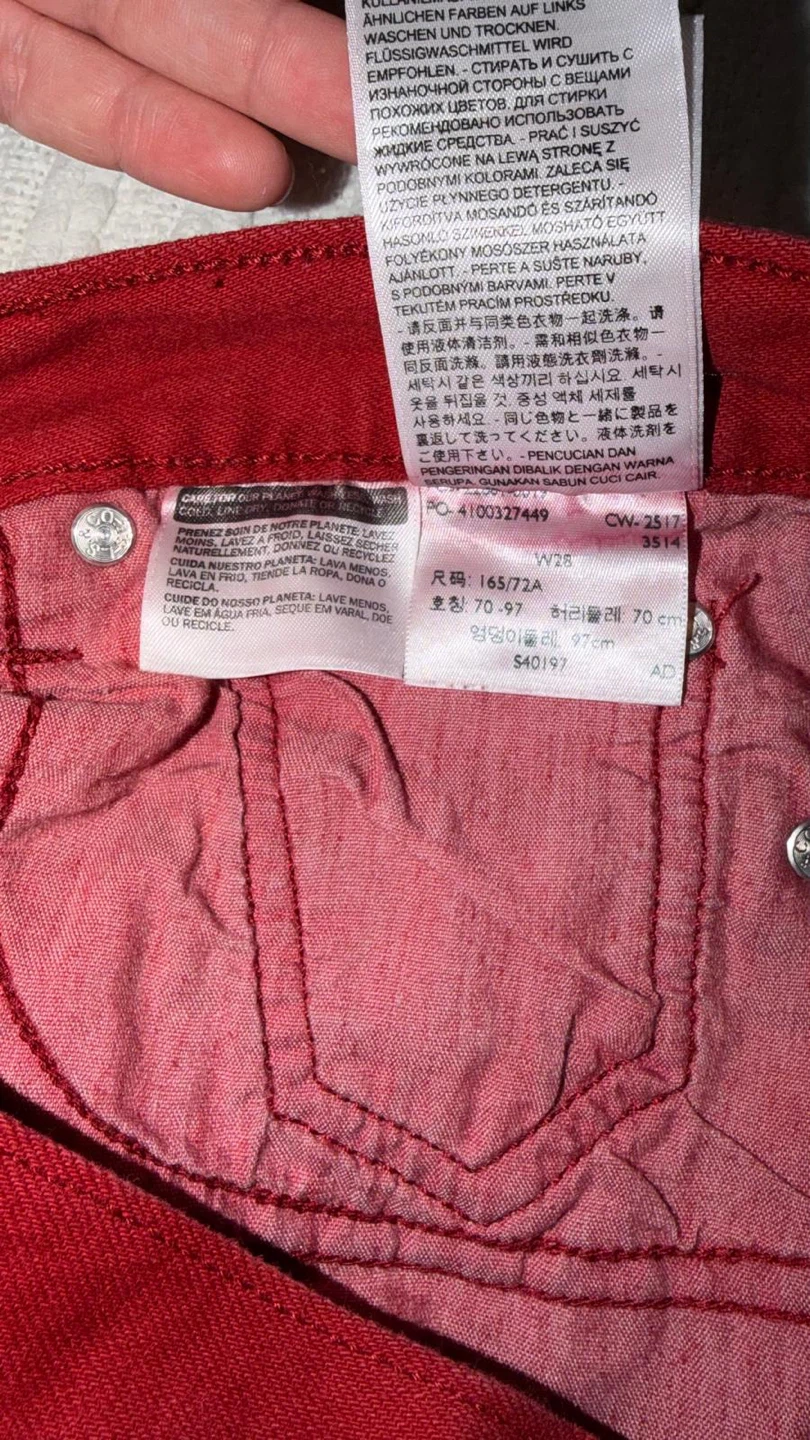 Levi's Red Jeans Size 28 - photo 3