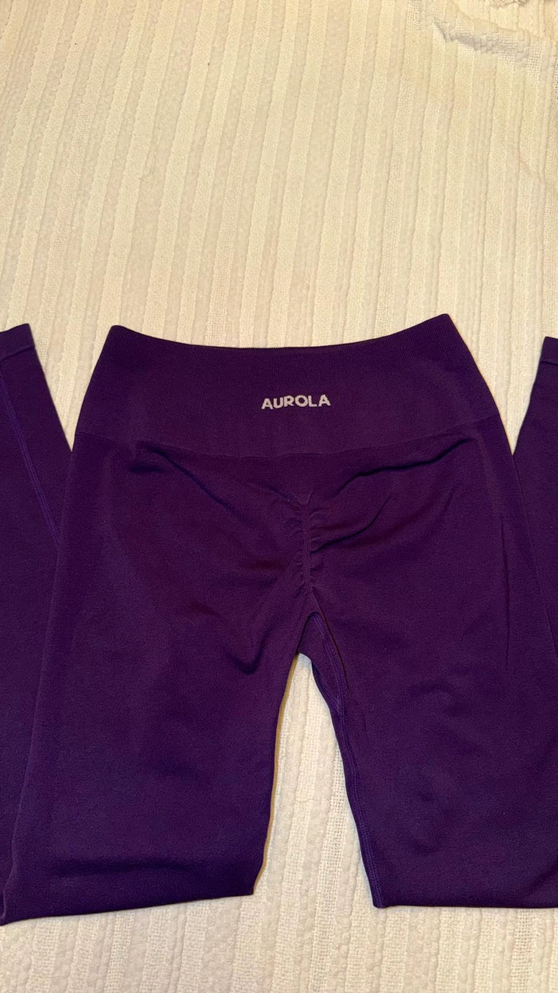 Aurola Purple Leggings
