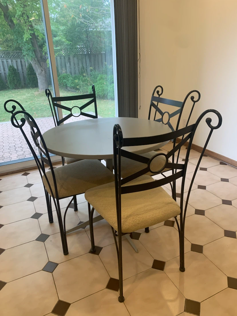 4 Metal Kitchen Chairs (round table FREE)
