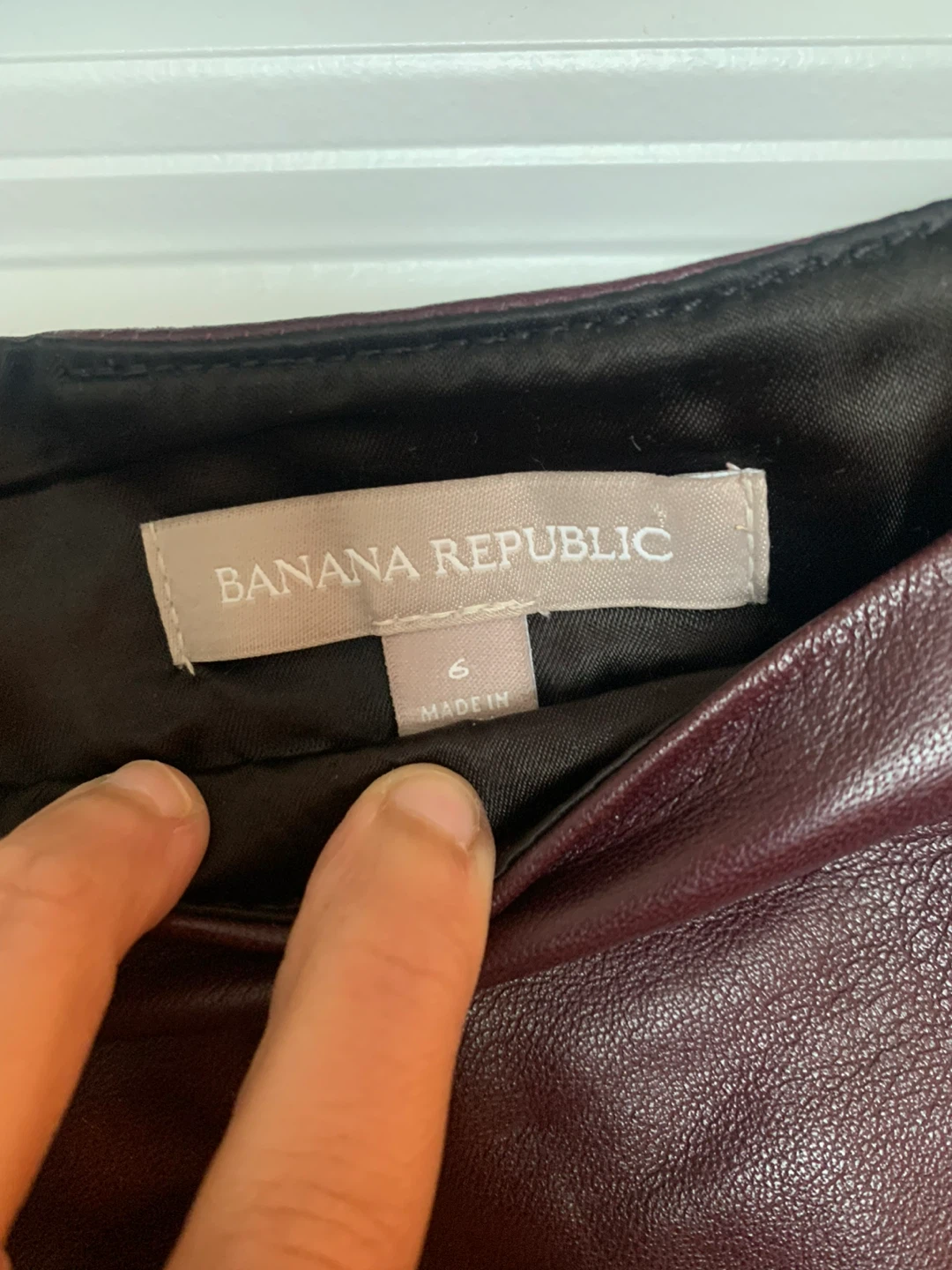 Banana Republic Leather Skirt - photo 2