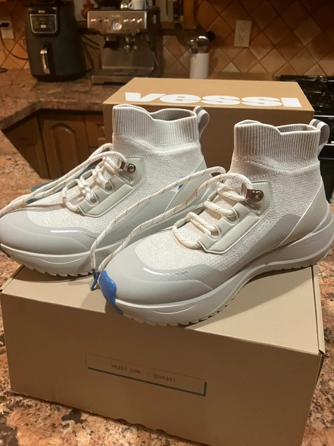Vessi shoes men size 9 Brand New! - photo 4