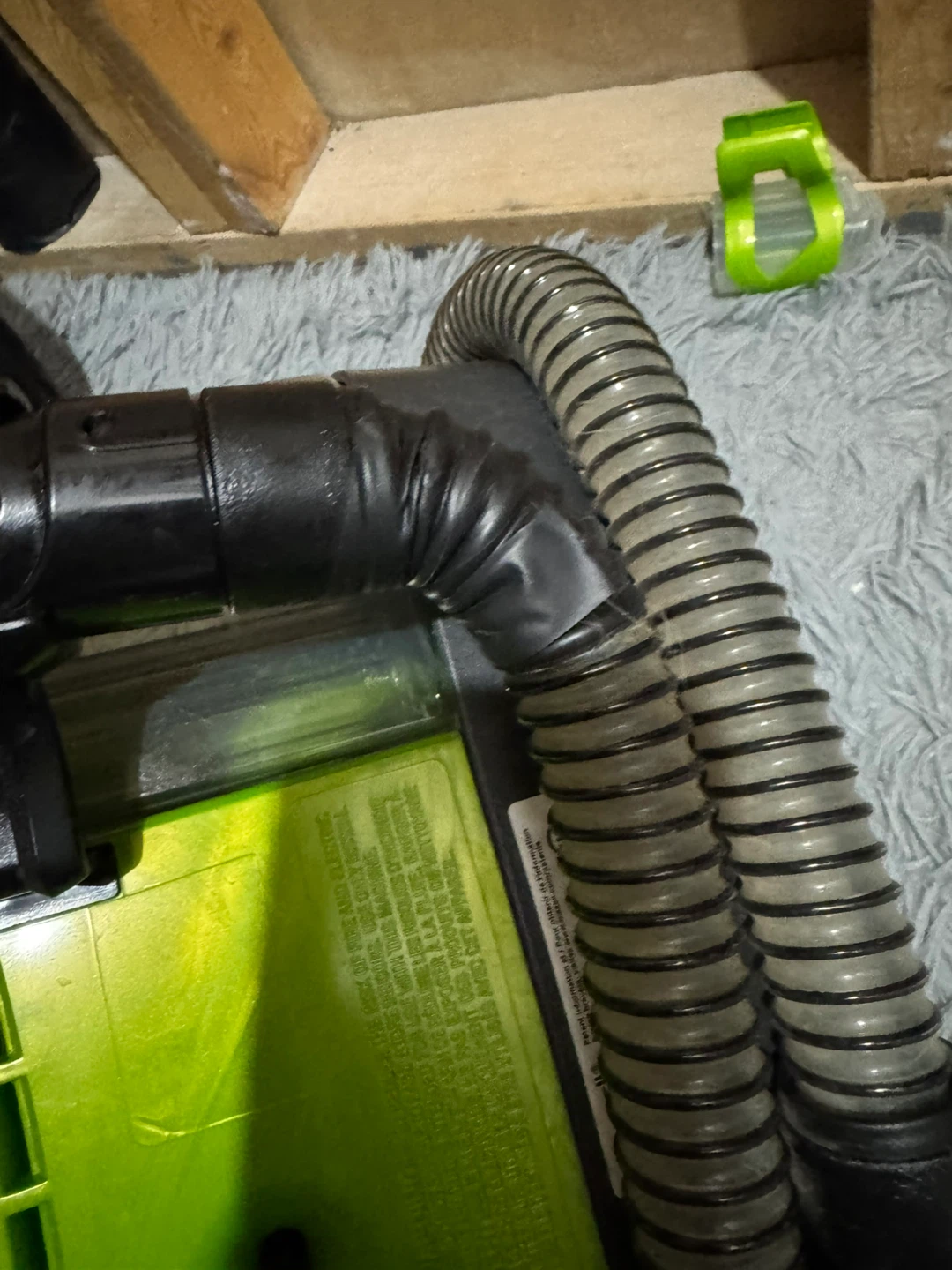 Bissell Little Green ProHeat Portable Carpet Cleaner - photo 2