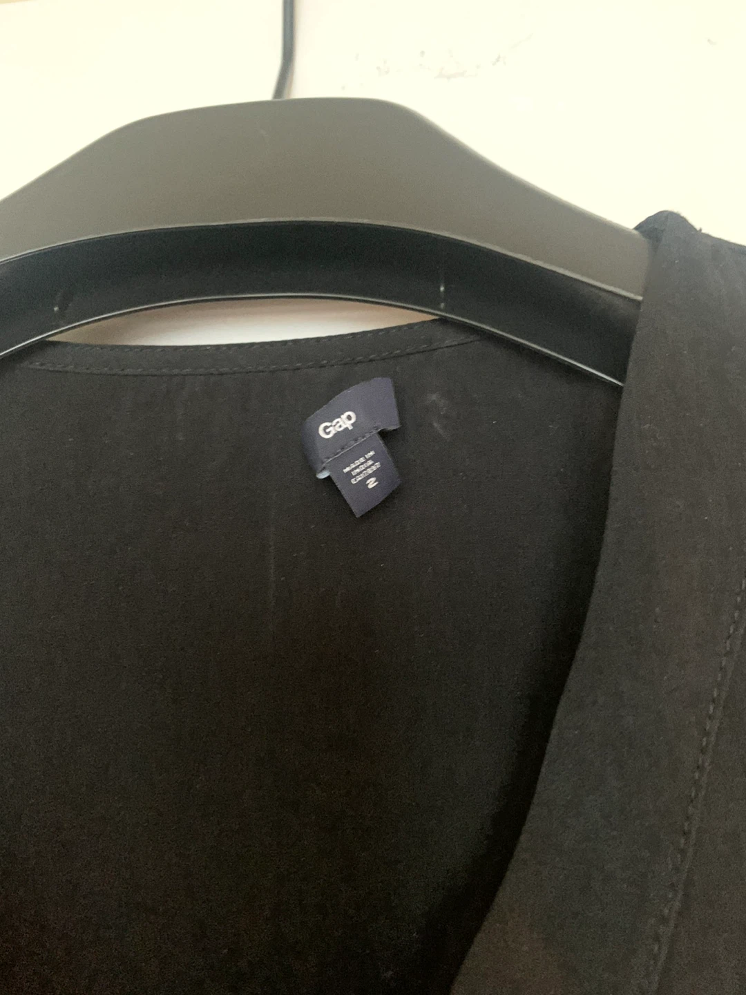 Gap black sleeveless dress