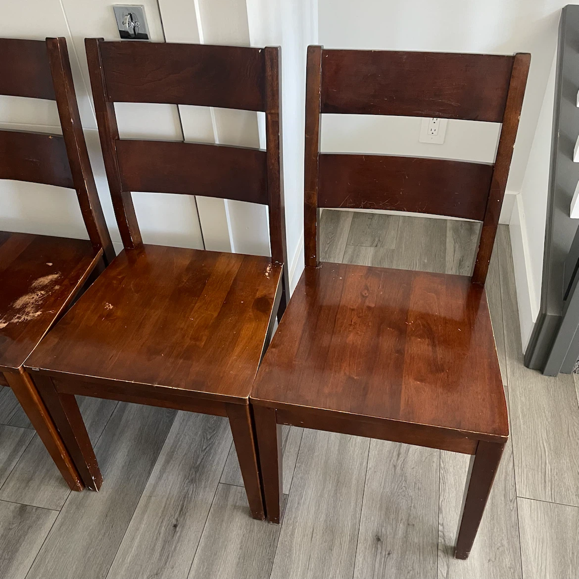 4 Wooden Dining Chairs - photo 2