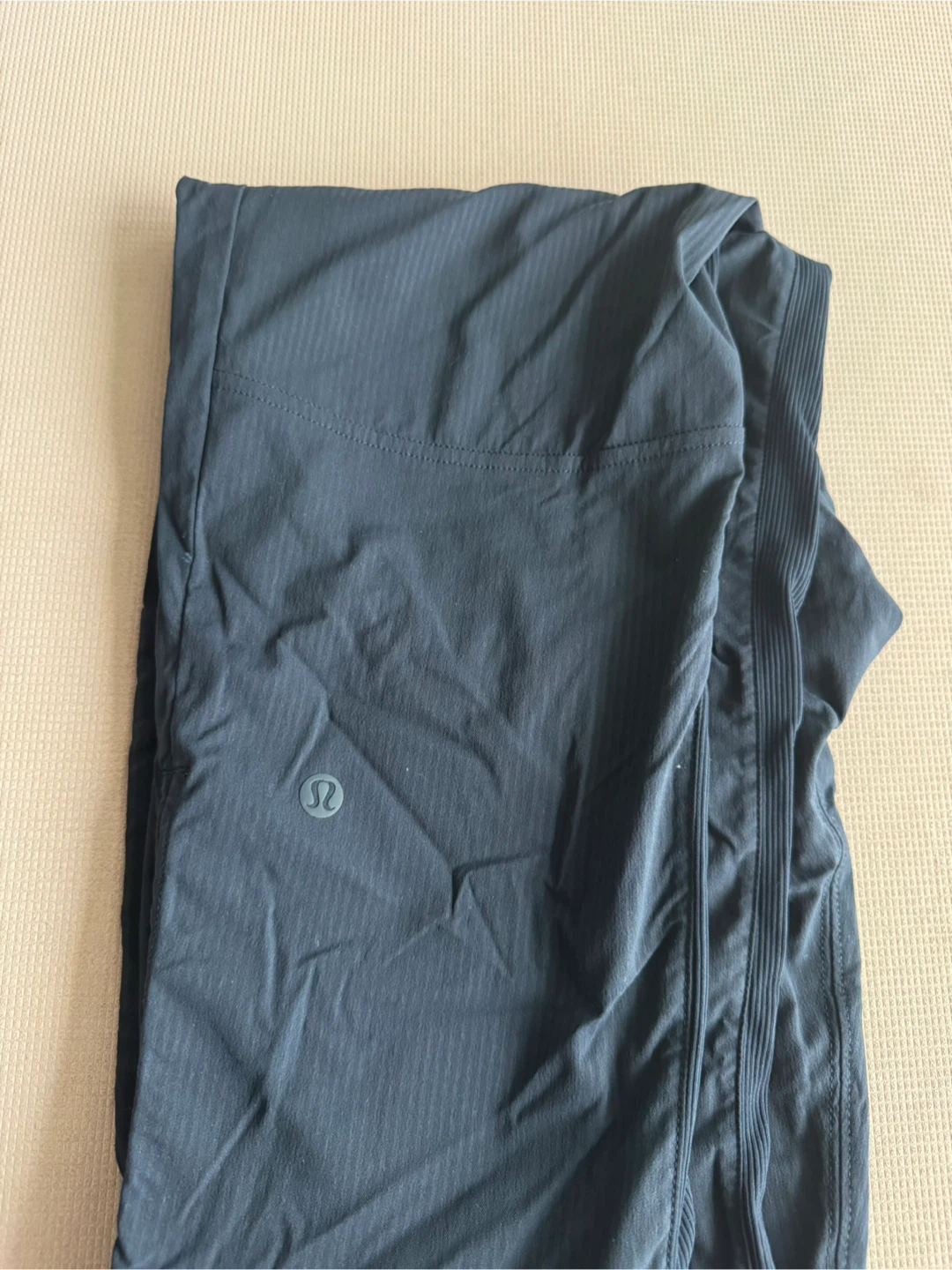 Lululemon Beyond the Studio Crop True Navy Size 0 - photo 2