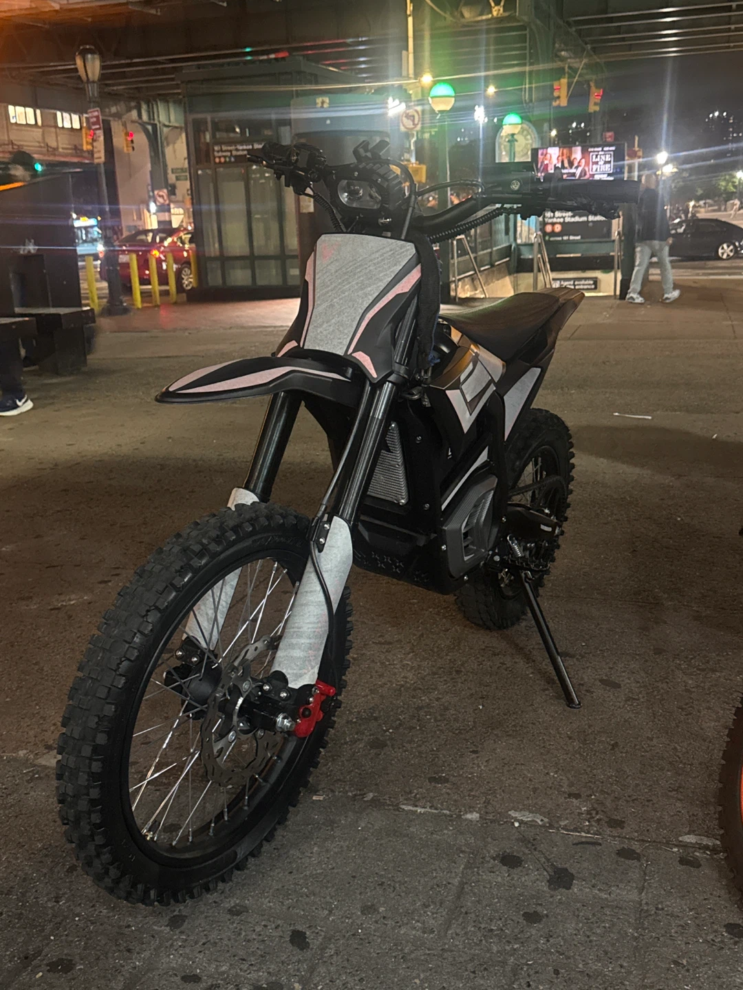 Valtinsu Dirt E-Bike