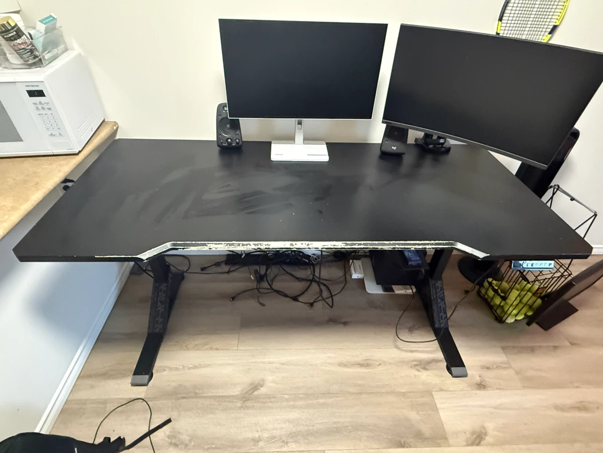 Electric Standing Gaming Desk