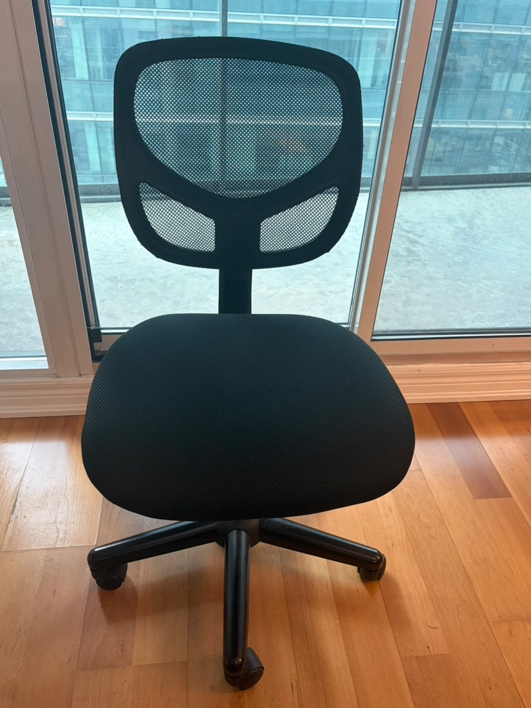 Black Mesh Office Chair - Adjustable Height