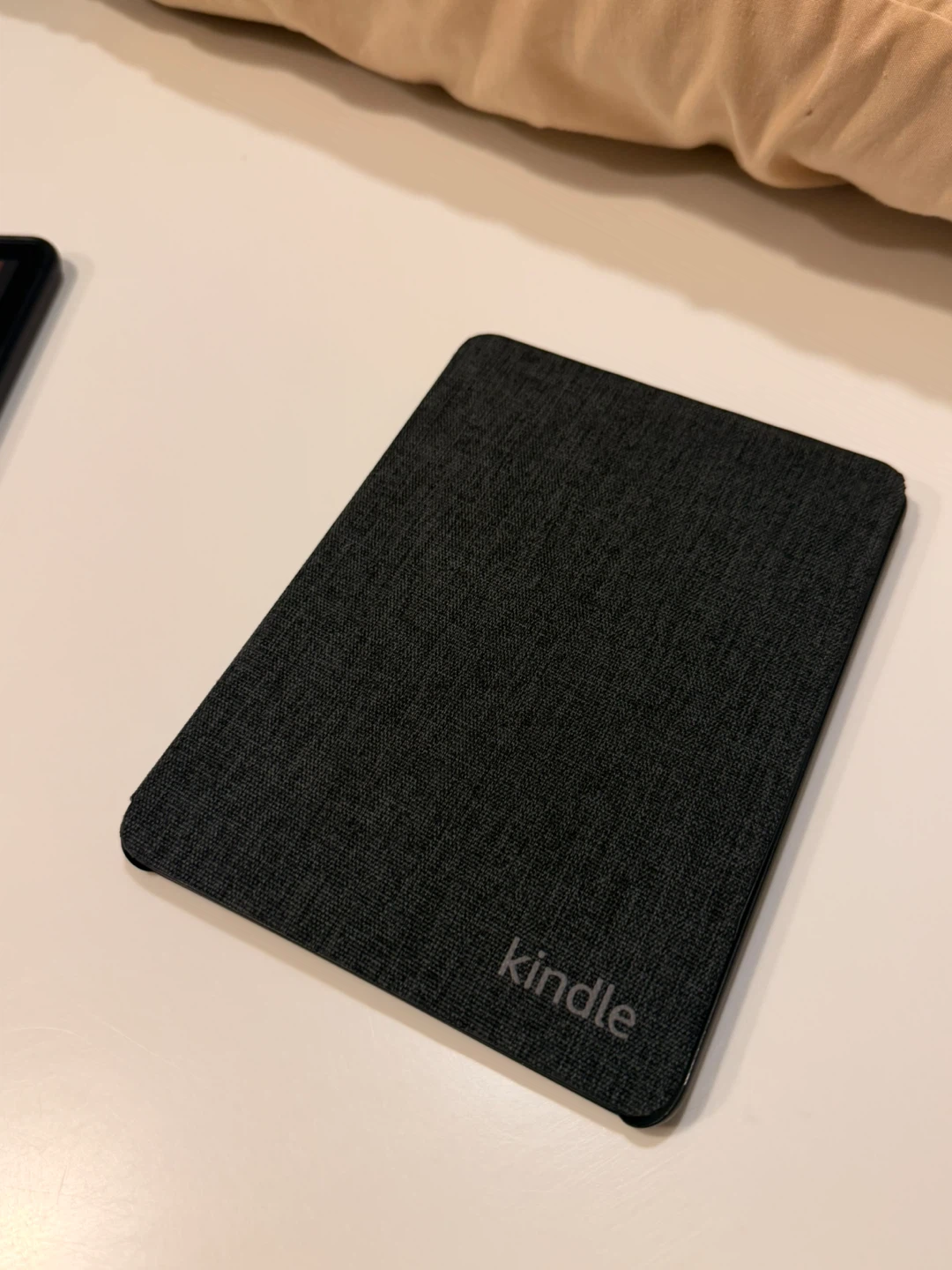Amazon Kindle colorsoft signature edition - photo 3