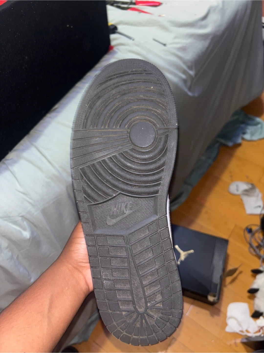 Nike Air Jordan 1 Mid Size 9 - photo 4