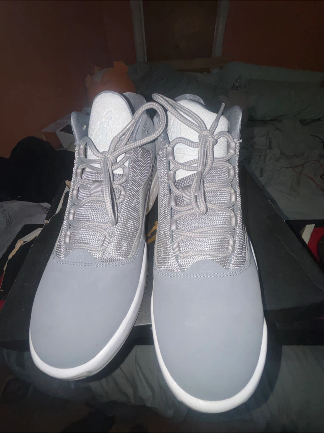Jordan Max Aura 2 Grey Sneakers