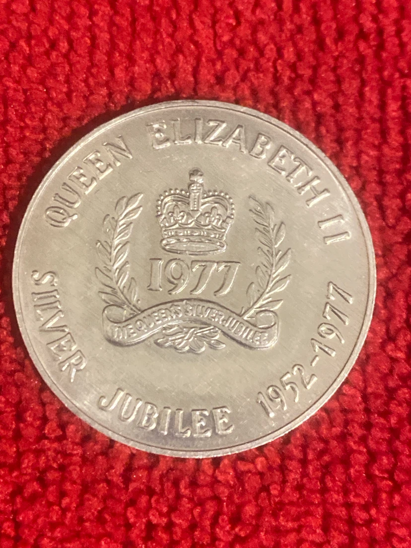 1977 Elliot Lake Silver Jubilee Commemorative Coin - photo 2