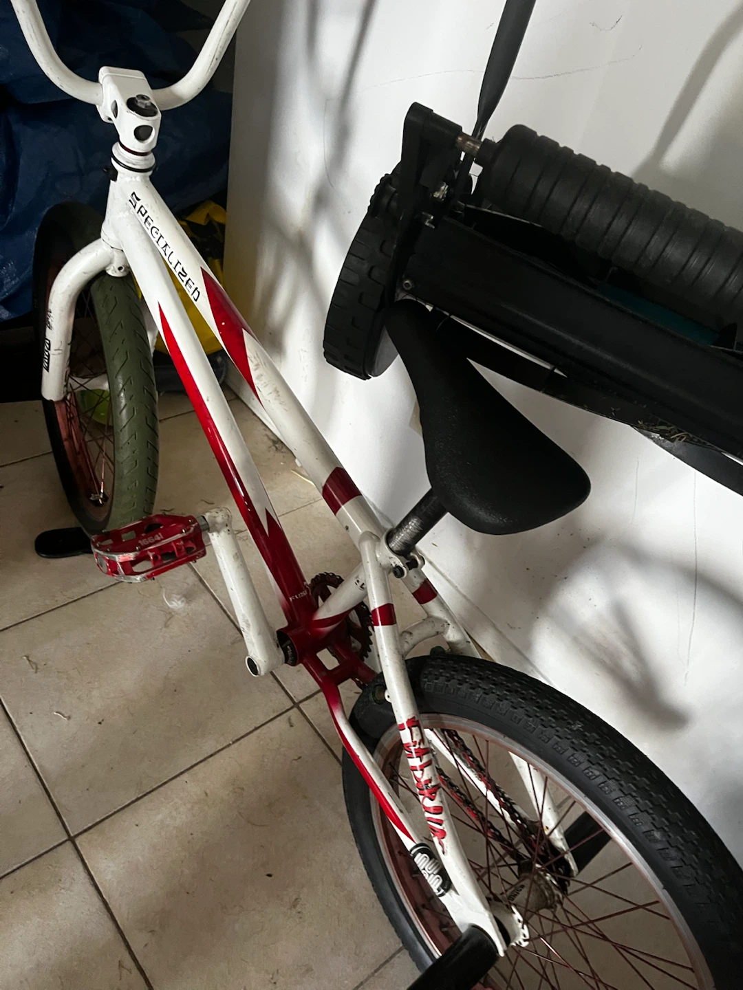 Specialized BMX Bike - photo 2
