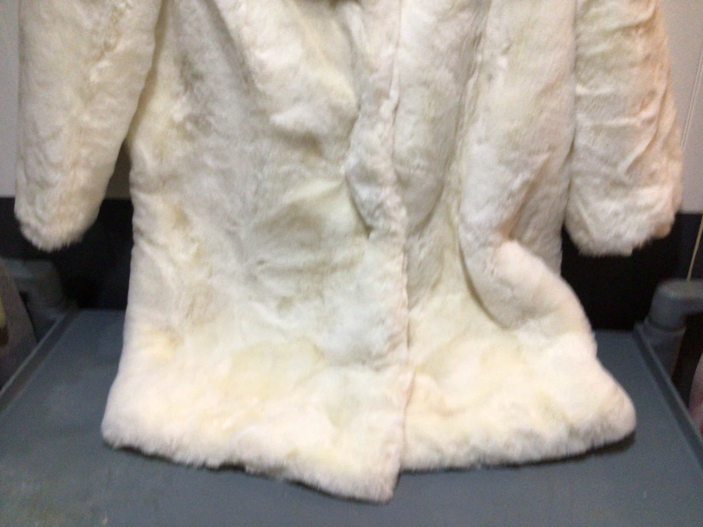 White Faux Fur Long Coat - photo 3