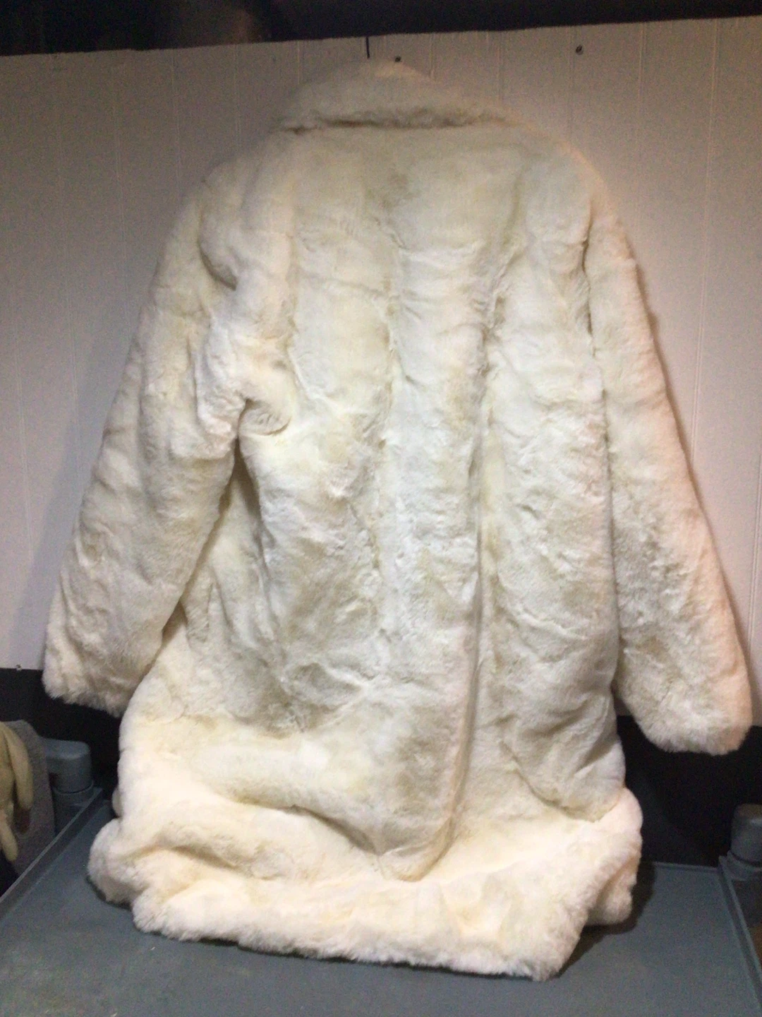White Faux Fur Long Coat - photo 4
