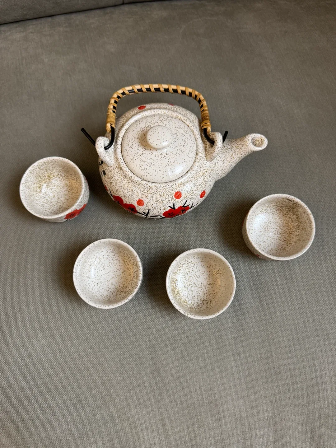 Japanese Ceramic Teapot and Four Cup Set - photo 2