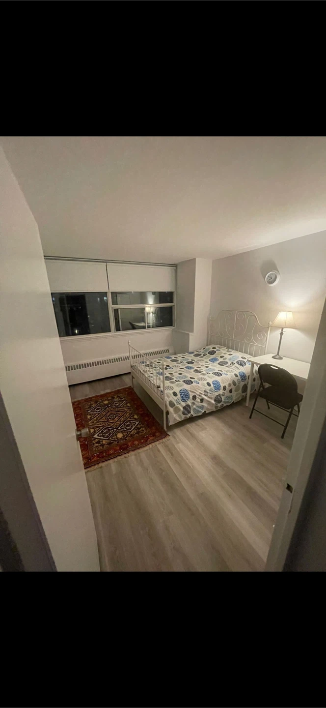 Private room / only male