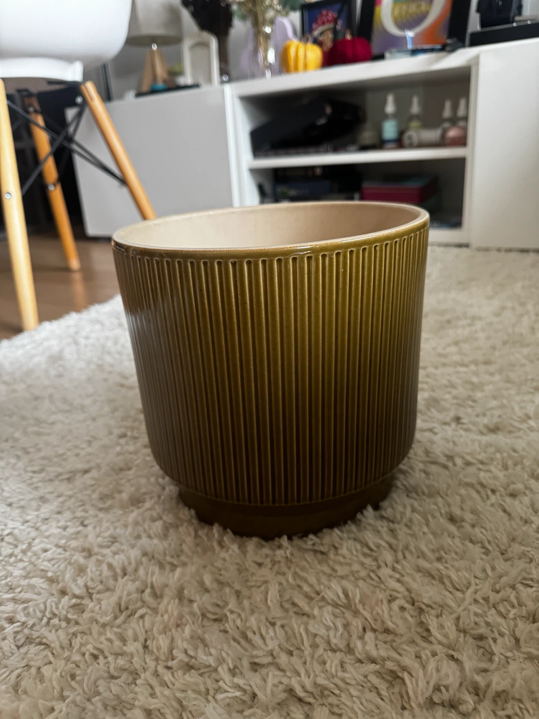 Olive green ribbed ceramic plant pot