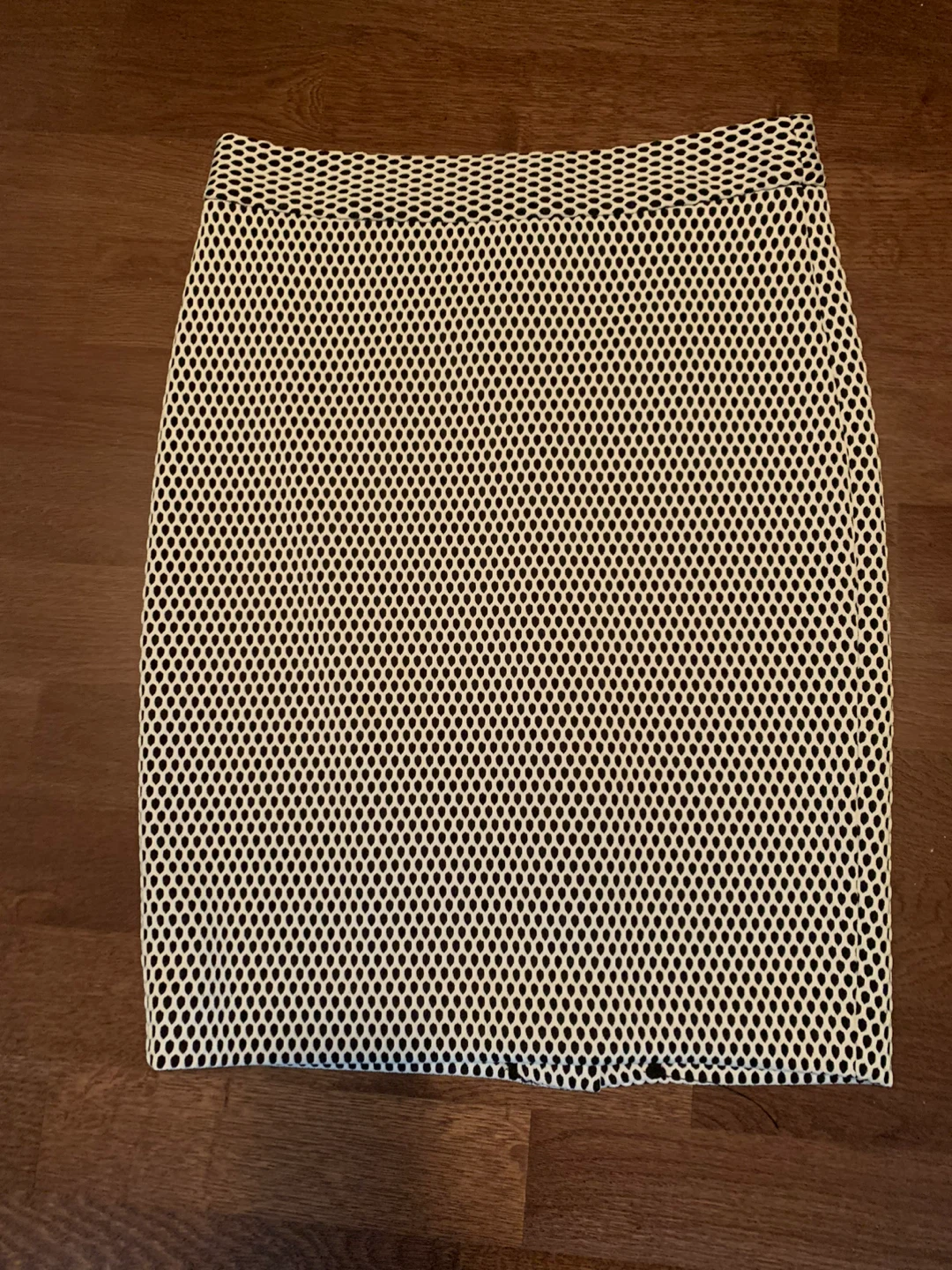Banana Republic Petite Skirt - photo 2