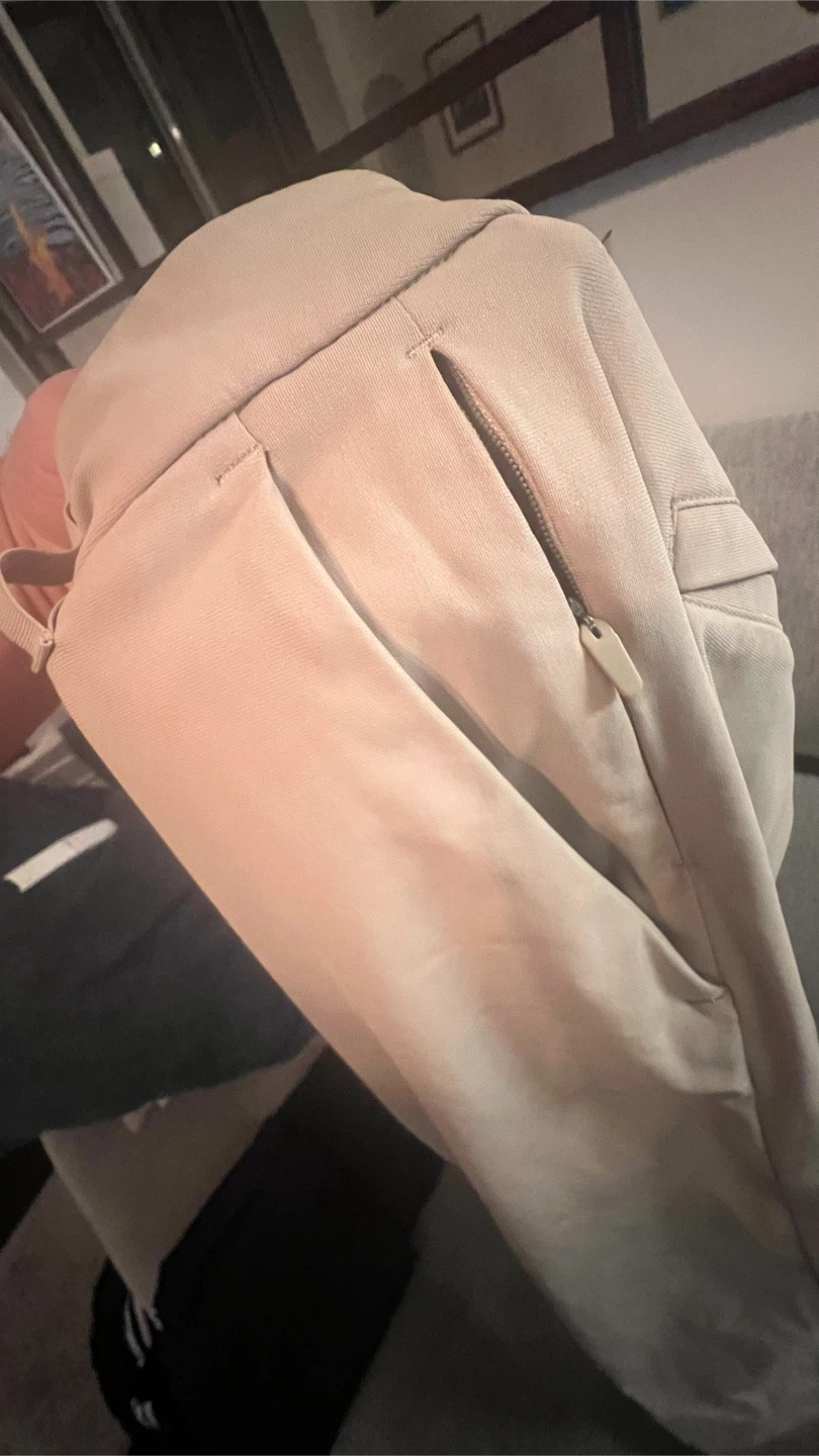 Beige lululemon abc Trousers size 29 - photo 3