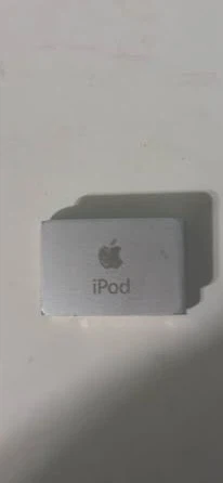 Vintage Apple iPod Shuffle 2nd Gen - Silver