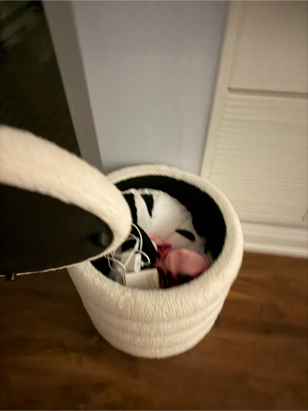 Cream Bouclé Ottoman - photo 5