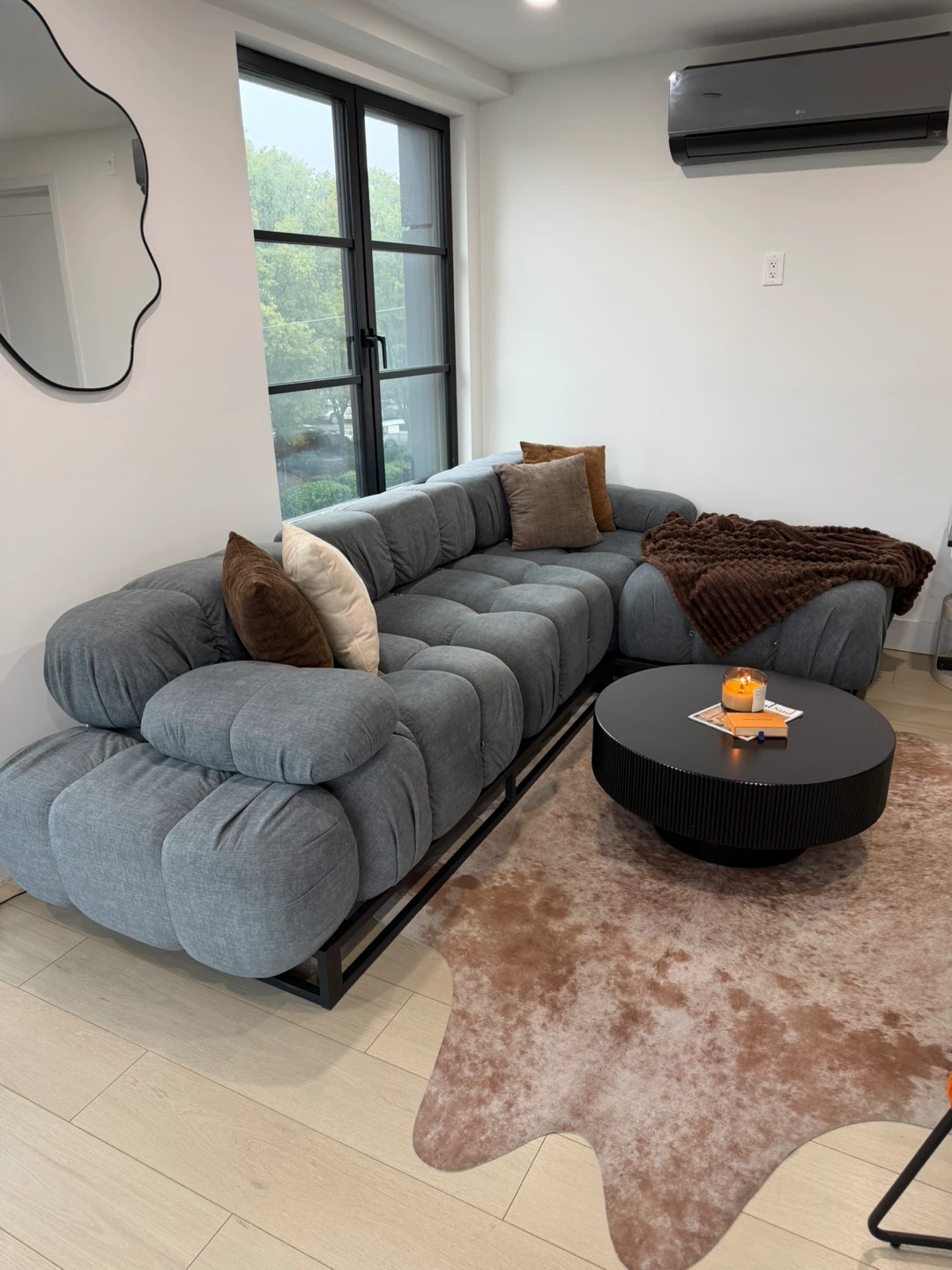 Modern Gray Sectional Sofa - photo 3