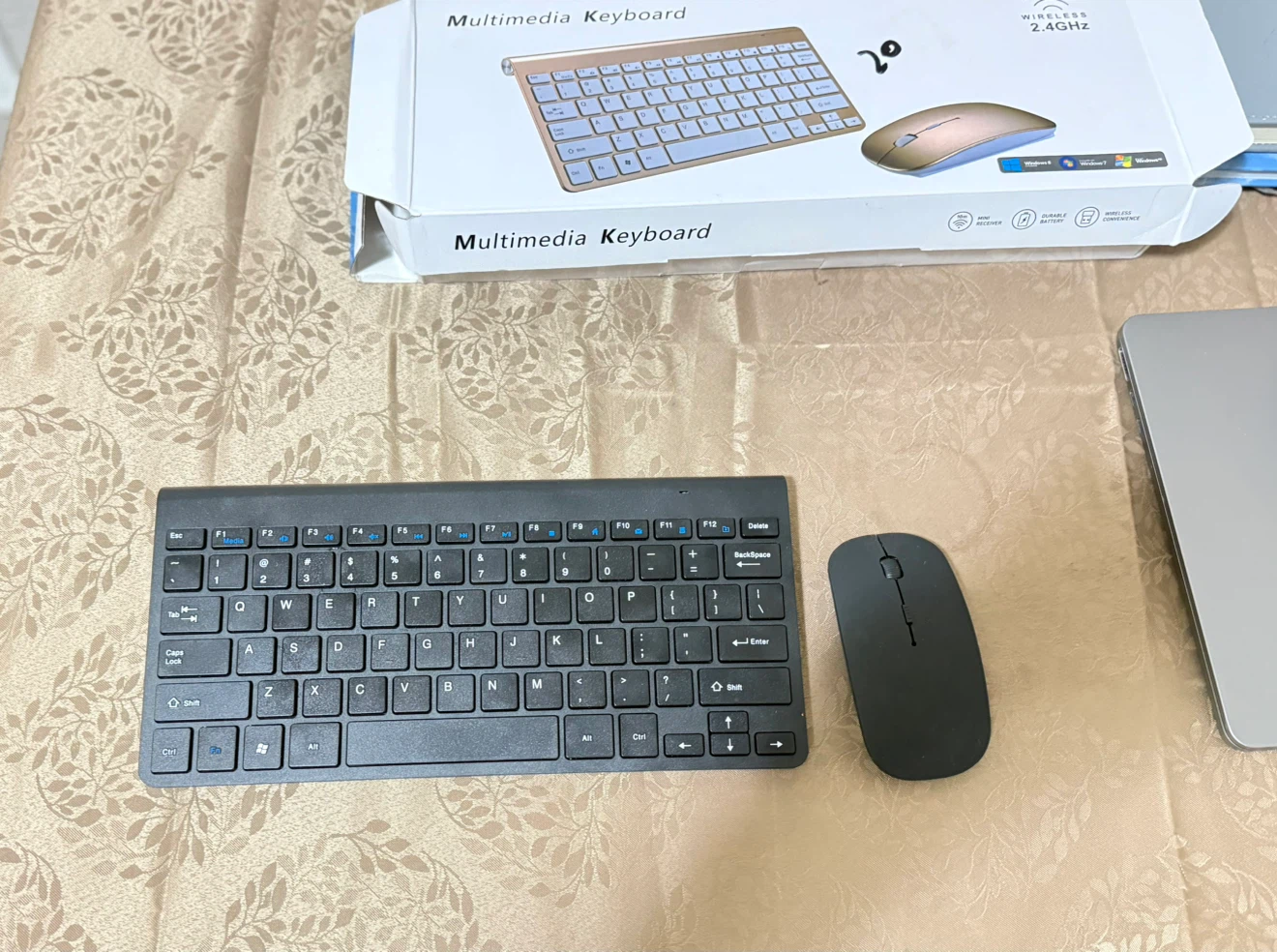 Wireless Keyboard and Mouse Ultra Slim Combo - photo 3