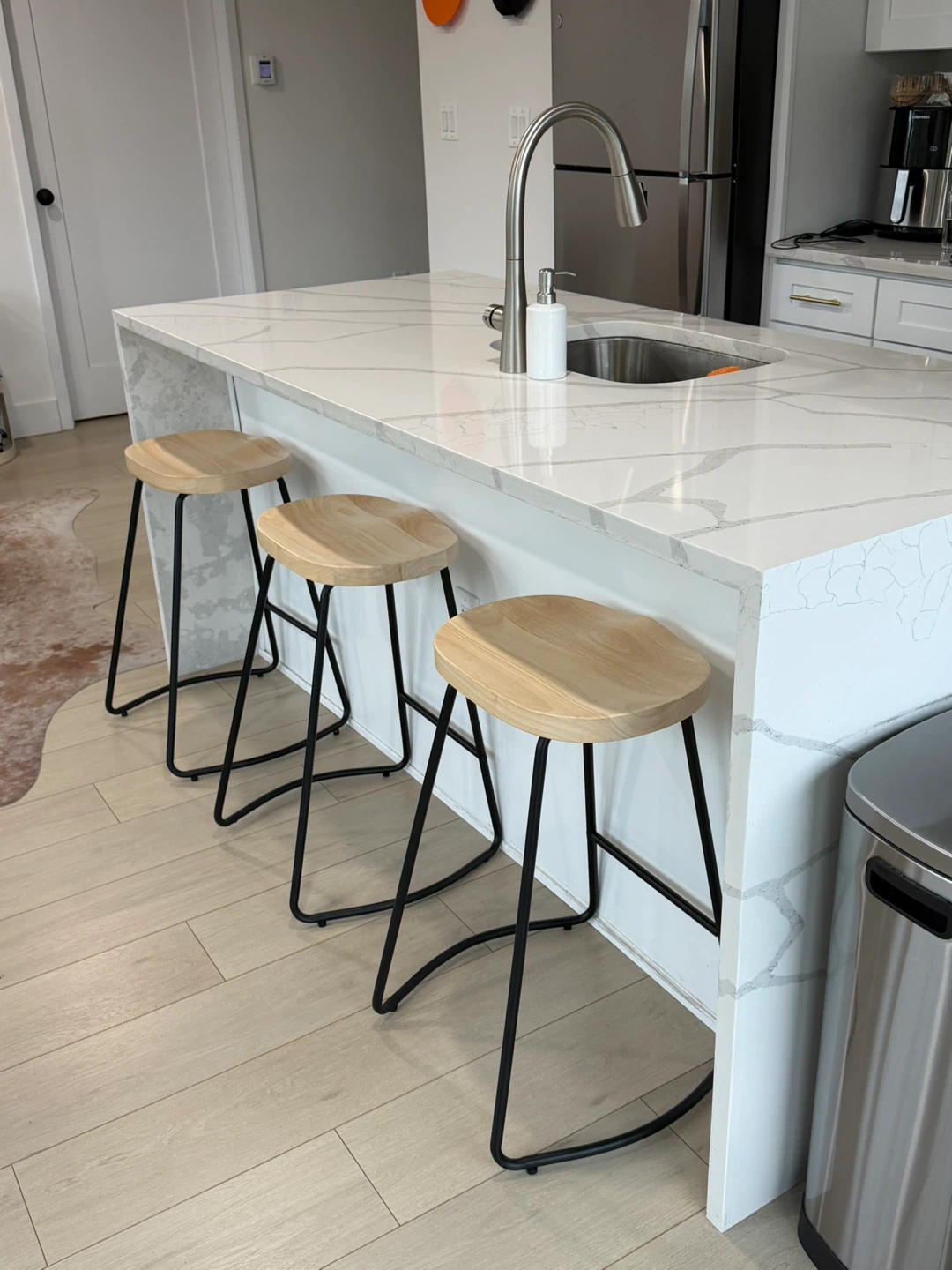 Set of 3 Modern Wood and Metal Bar Stools - photo 2