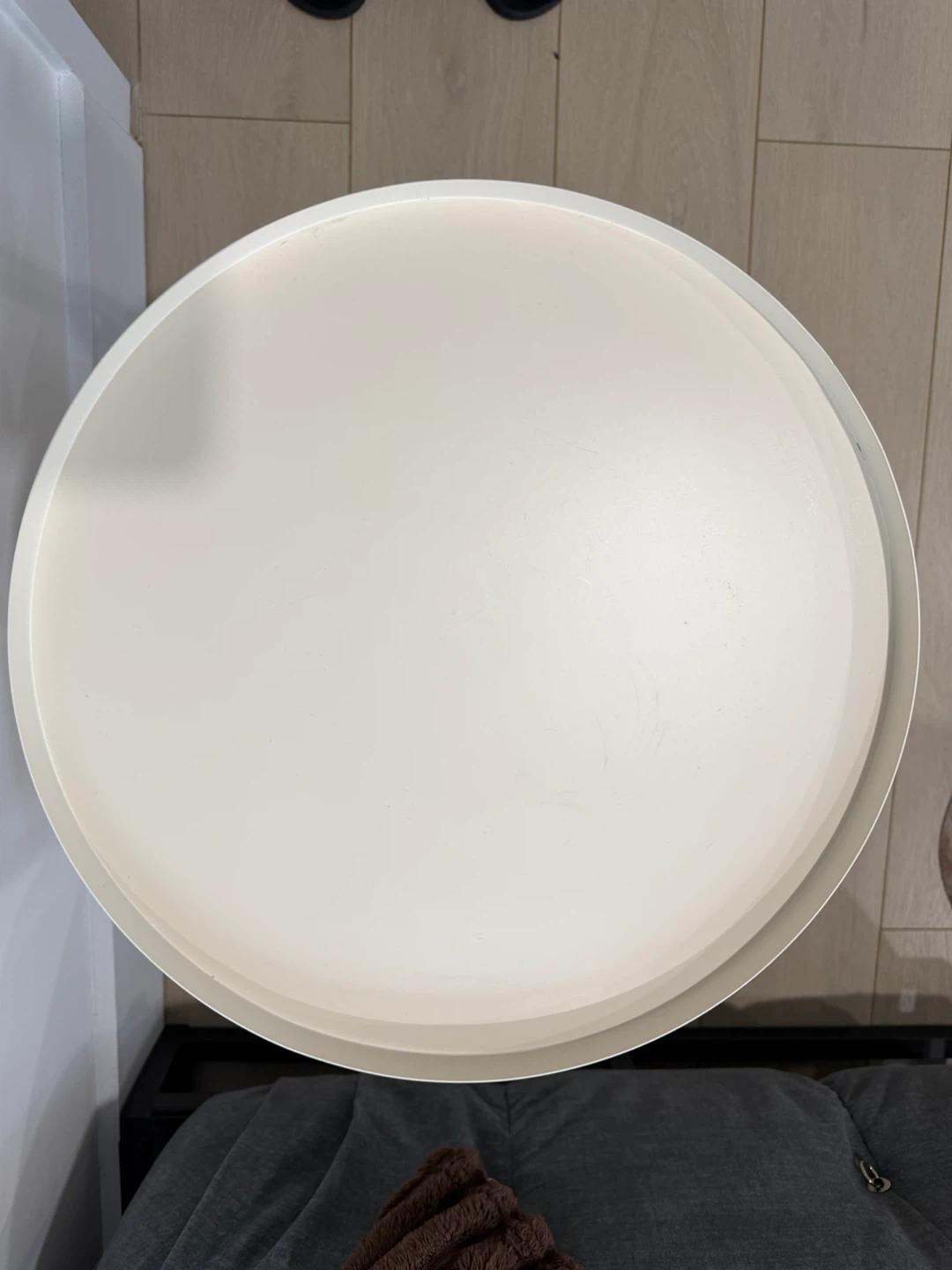 Modern Cream Metal Side Table - photo 3