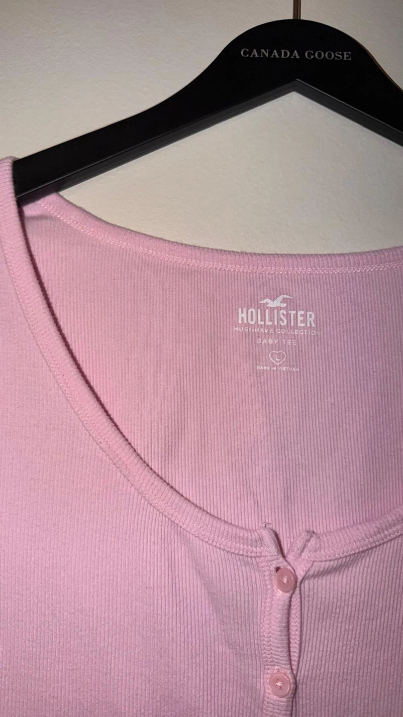 Hollister Must-Have Collection Baby Tee - Pink - photo 2