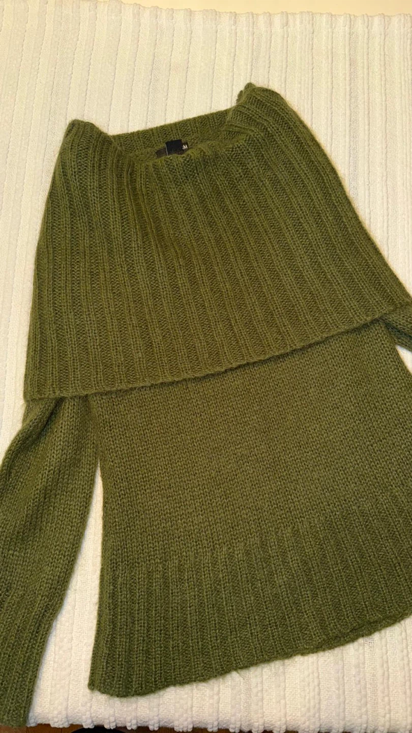 H&M Olive Green Off-the-Shoulder Knit Sweater
