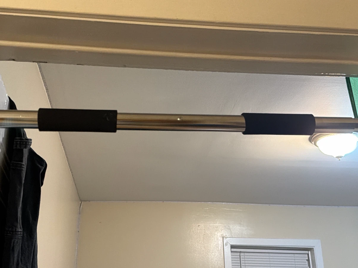 Doorway Pull-Up Bar