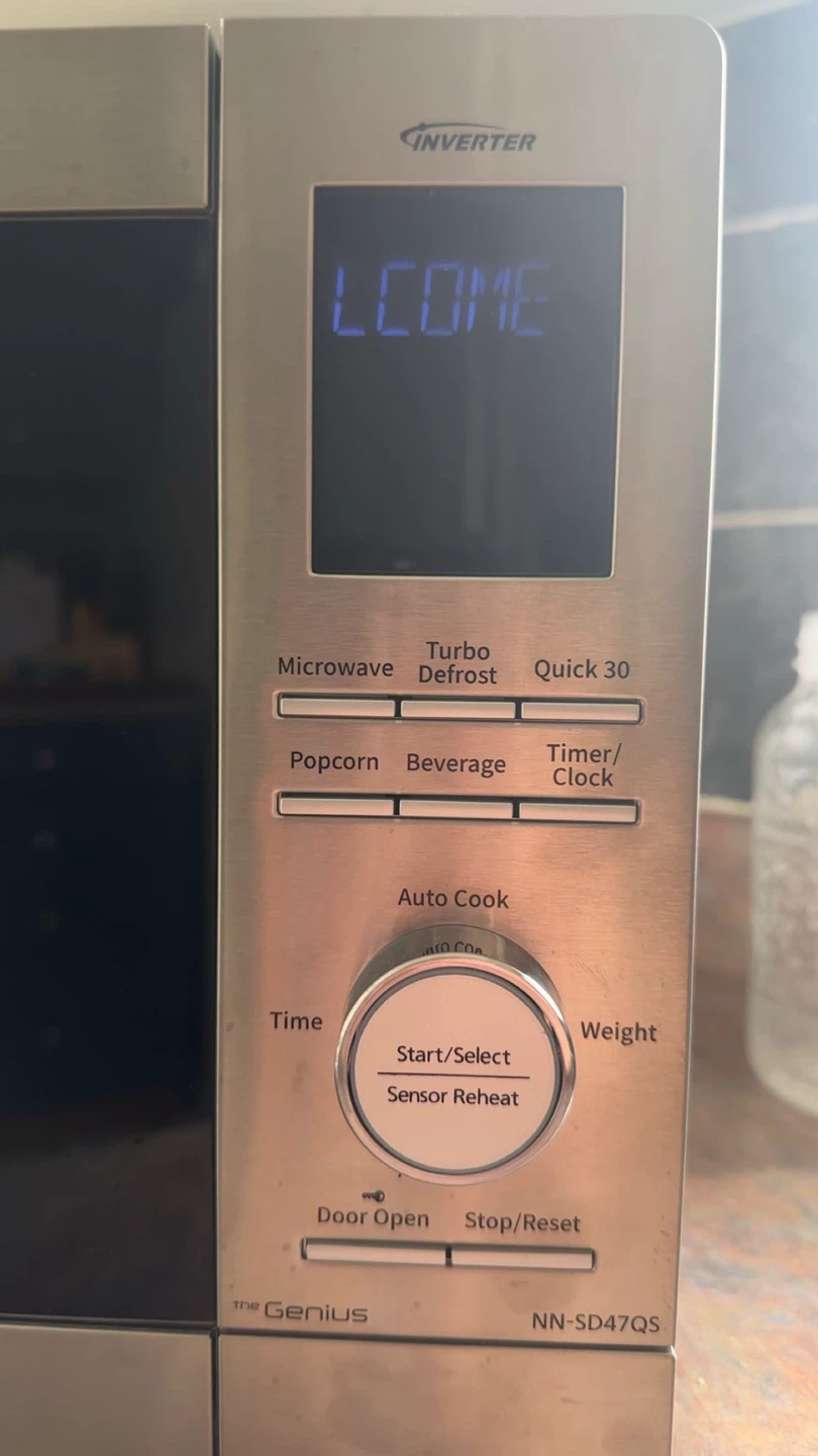 Brand New Panasonic Inverter Microwave - photo 5