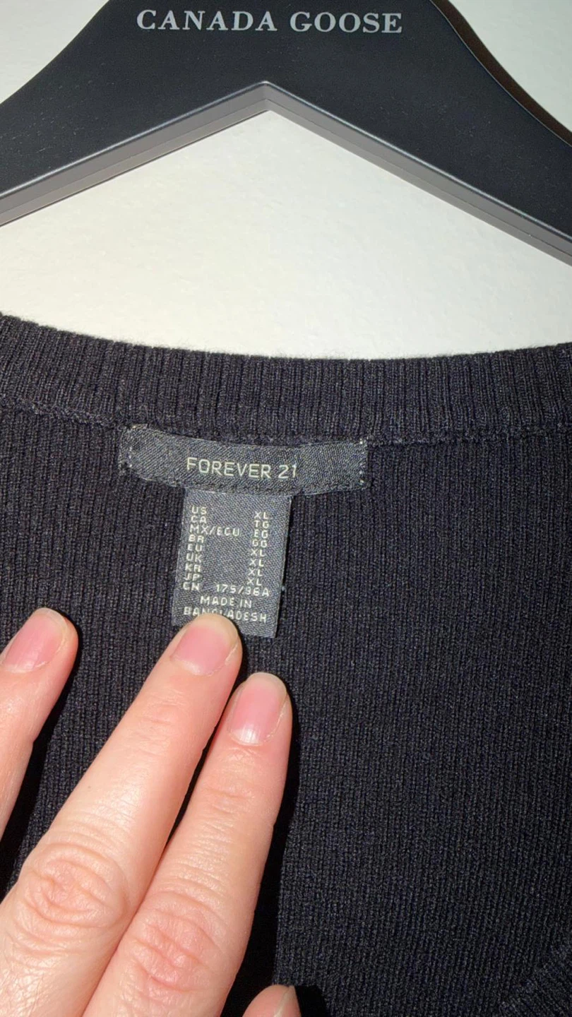 Forever 21 Black Long-Sleeve Ribbed Top - photo 2