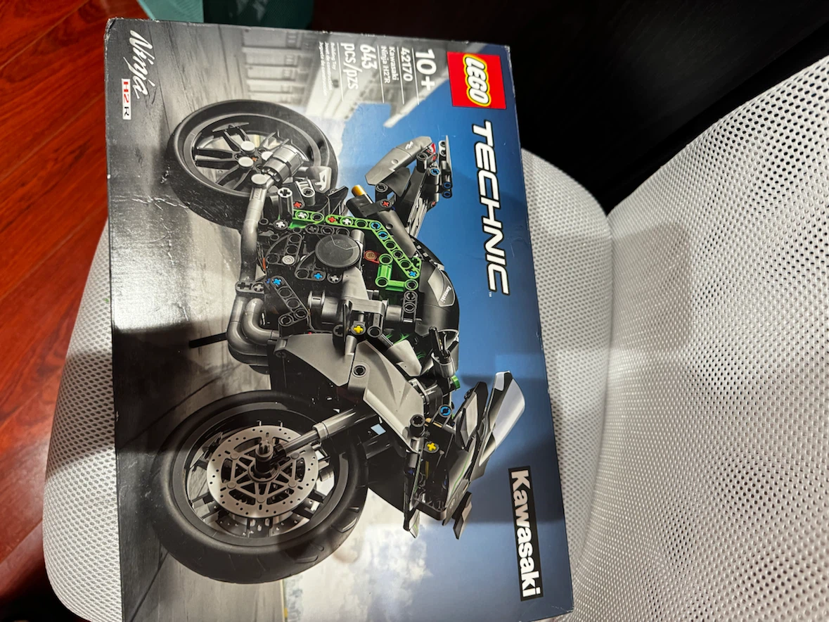 LEGO Technic Kawasaki Ninja H2R 42170