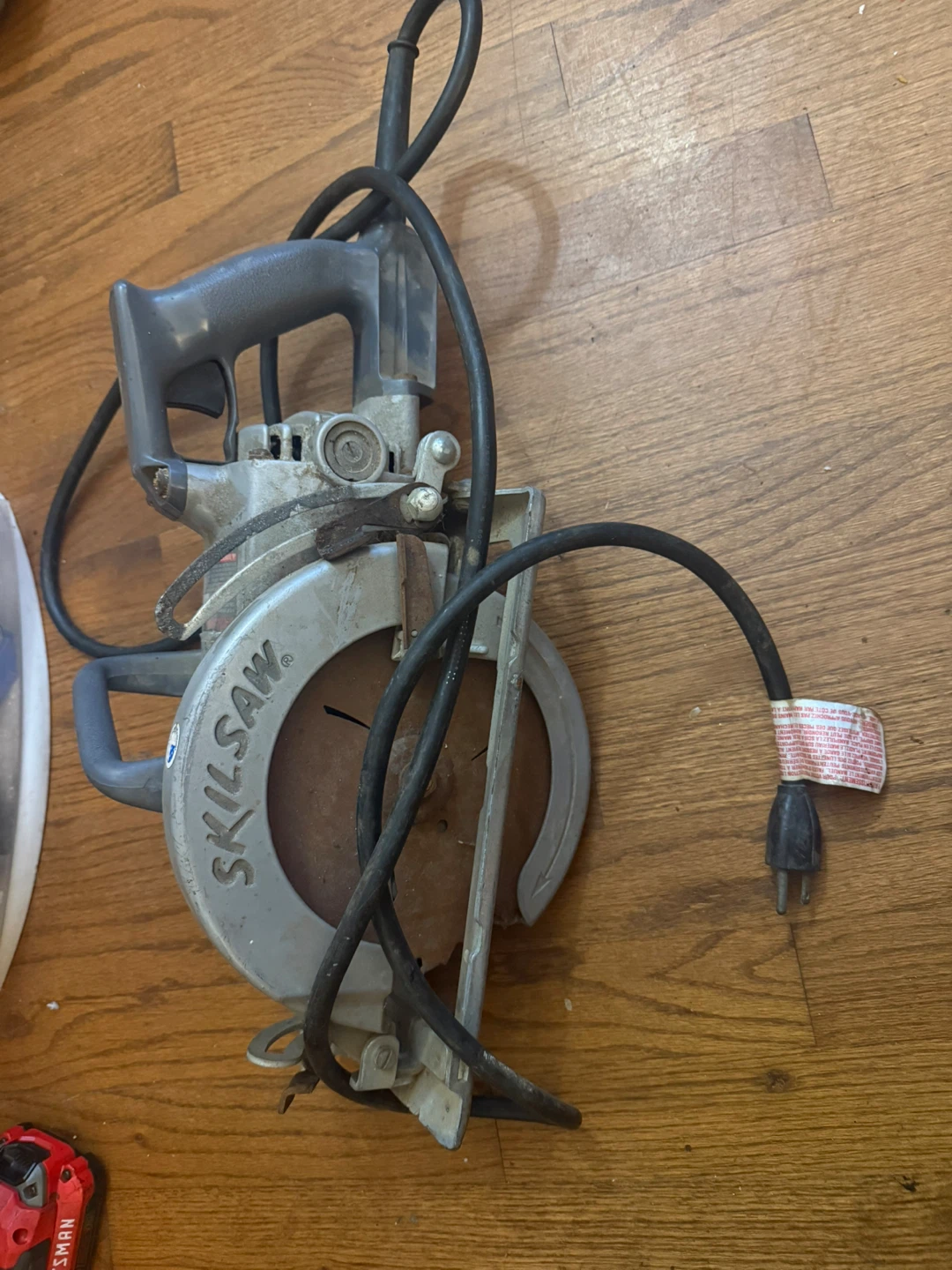 Skil saw