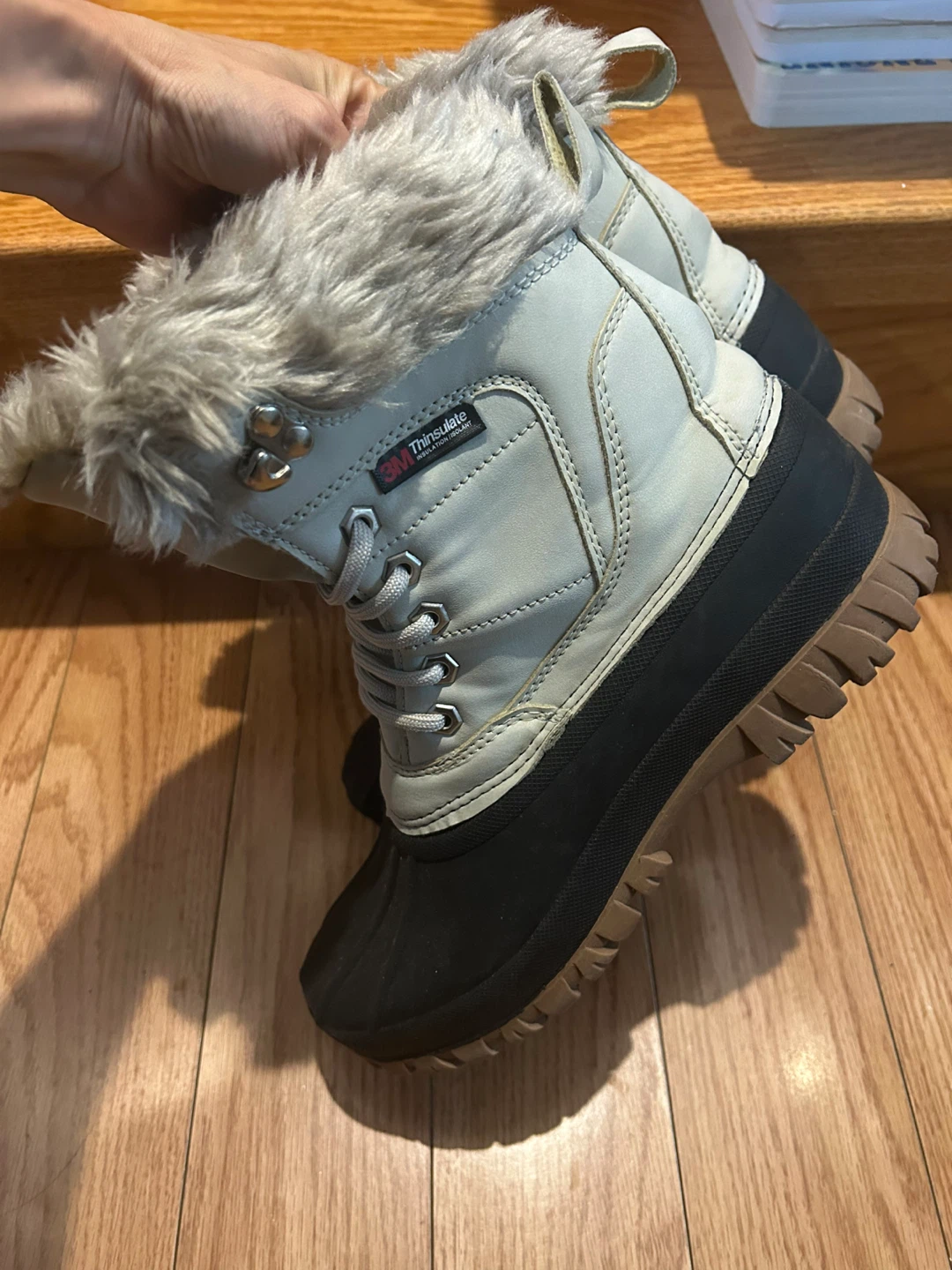 Canadiana Winter Boots with Faux Fur Women Size 7 - photo 2