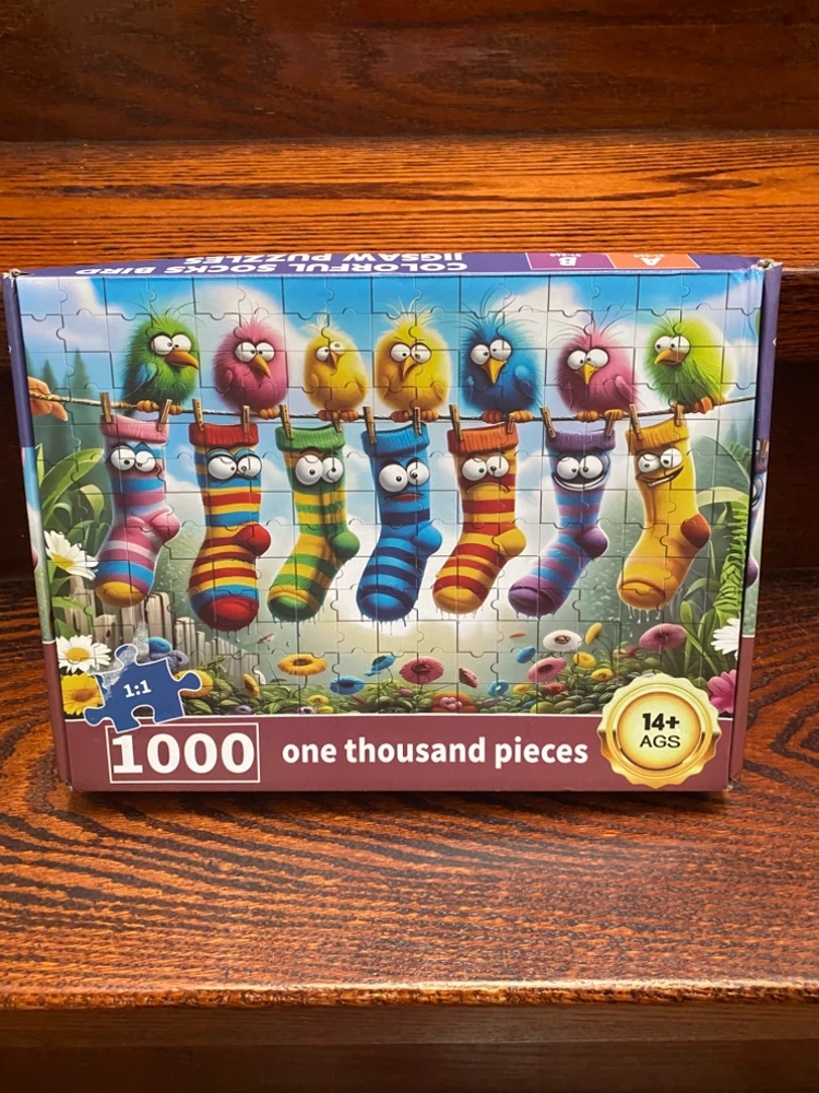 Colorful Socks Bird 1000 Piece Jigsaw Puzzle