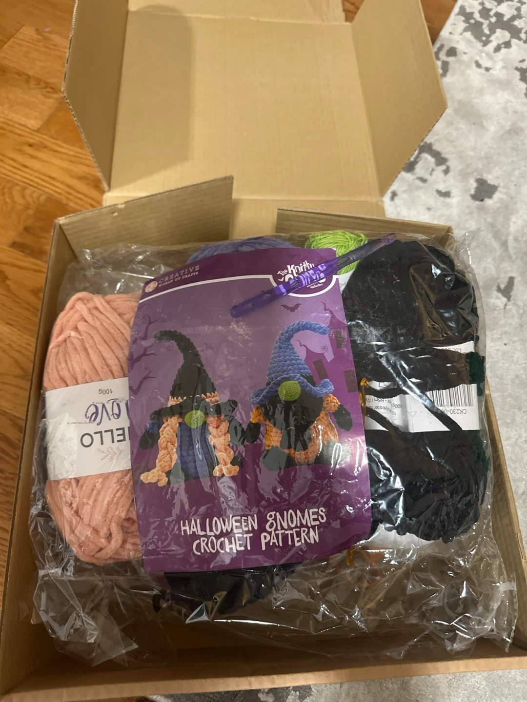 New Halloween Gnome Crochet Kit - photo 3