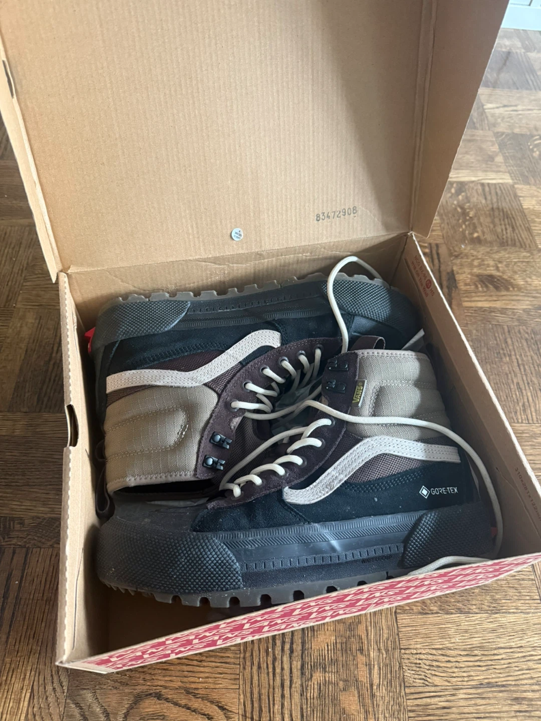 Vans Sk8-Hi Gore-Tex Boots Mens 8 - photo 2