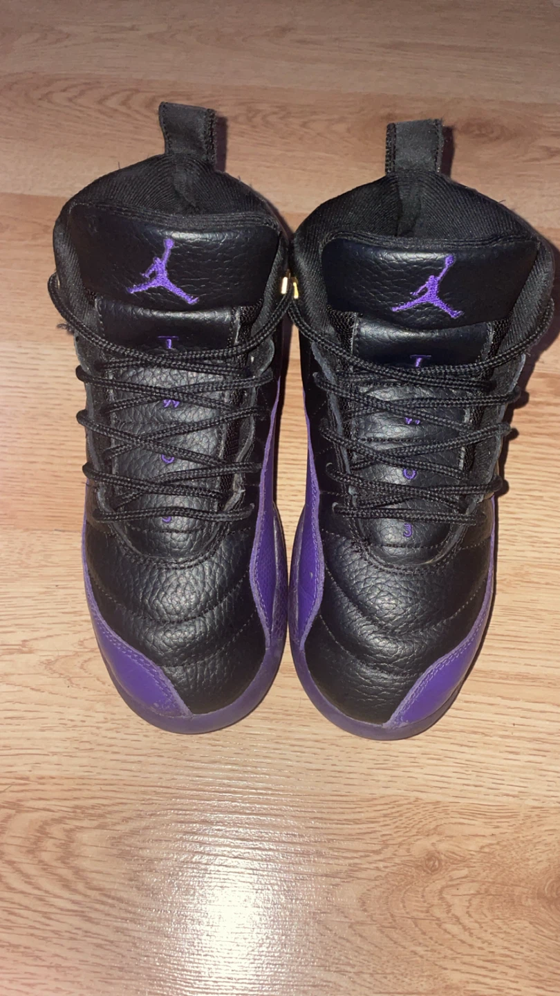 Size 1y Jordan 12 13$ - photo 2